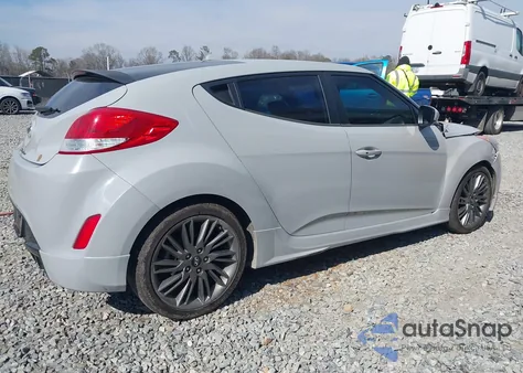 2013 Hyundai Veloster Re:mix z USA, uszkodzony, nr VIN KMHTC6AD5DU156814